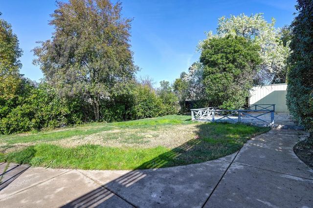 7624 Larkspur Ln, Orangevale, CA 95662