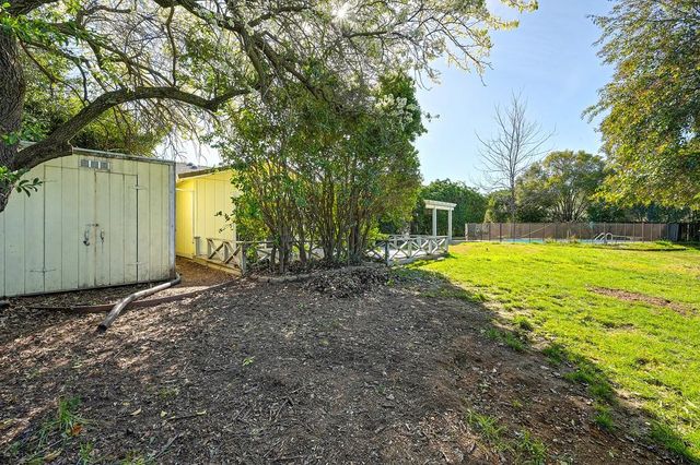 7624 Larkspur Ln, Orangevale, CA 95662