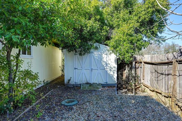 7624 Larkspur Ln, Orangevale, CA 95662