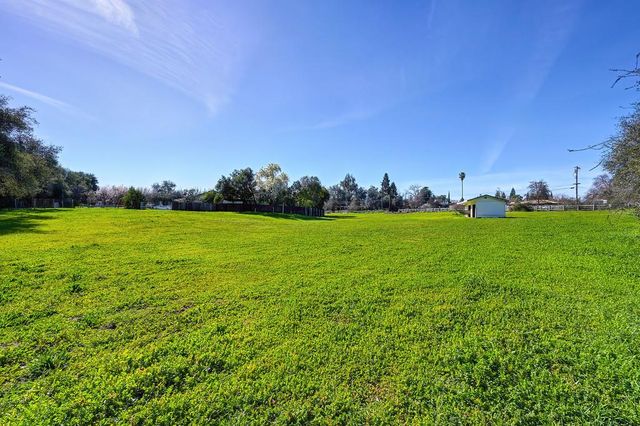 7624 Larkspur Ln, Orangevale, CA 95662