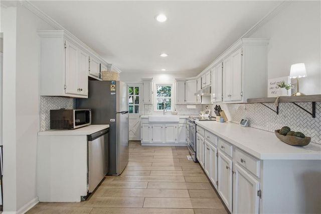 5426 Juniper Drive, Roeland Park, KS 66205
