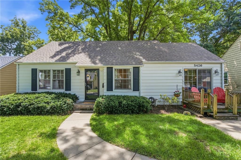 5426 Juniper Drive, Roeland Park, KS 66205
