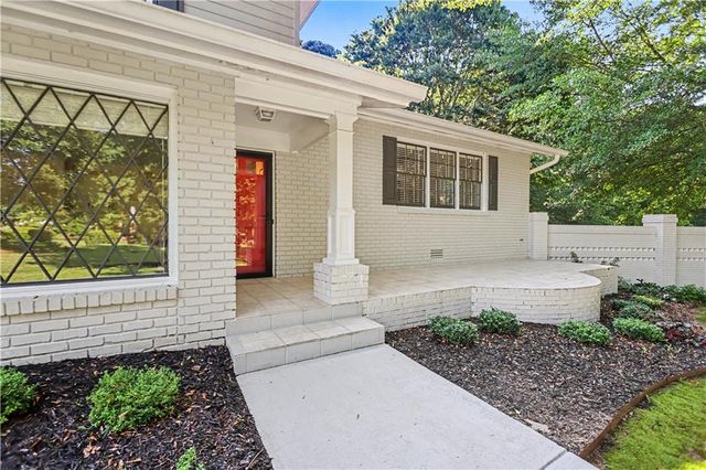 235 Minish Lake Road, Commerce, GA 30530