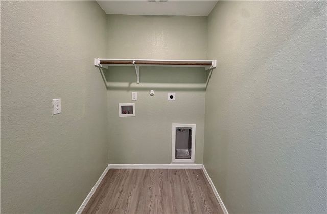 1109 Demeter Dr, Portland, TX 78374