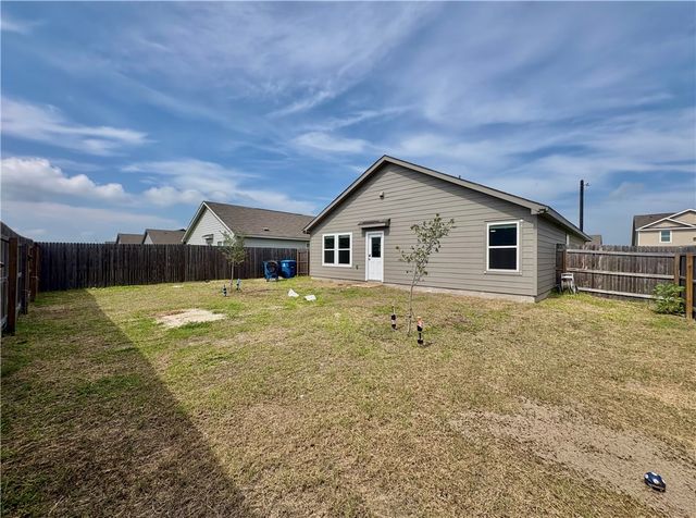 1109 Demeter Dr, Portland, TX 78374