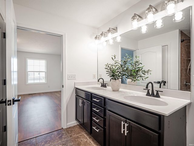 4111 Eagle Watch Drive, Evansville, IN 47725