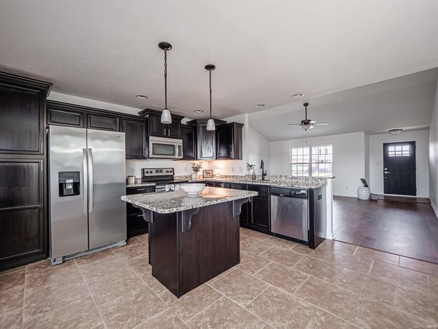 4111 Eagle Watch Drive, Evansville, IN 47725