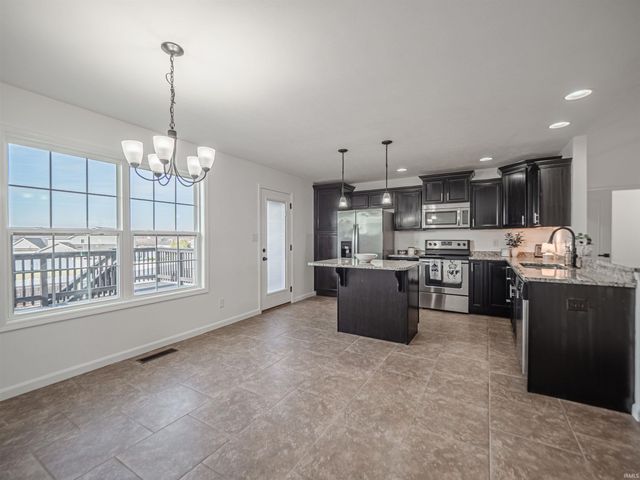 4111 Eagle Watch Drive, Evansville, IN 47725