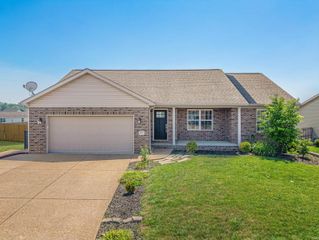 4111 Eagle Watch Drive, Evansville, IN 47725