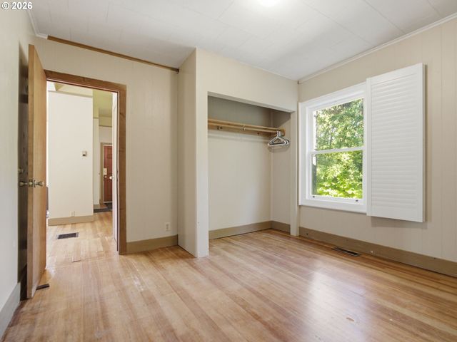 1829 IRVING Ave, Astoria, OR 97103