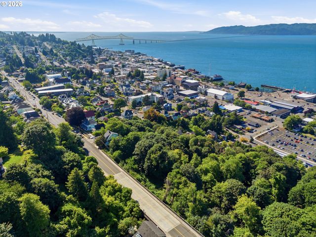 1829 IRVING Ave, Astoria, OR 97103