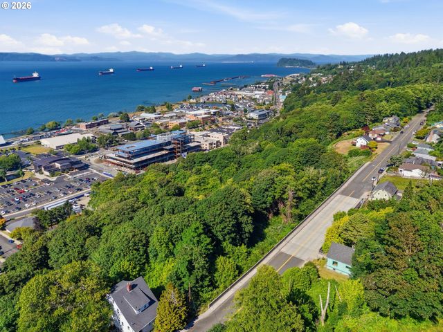 1829 IRVING Ave, Astoria, OR 97103