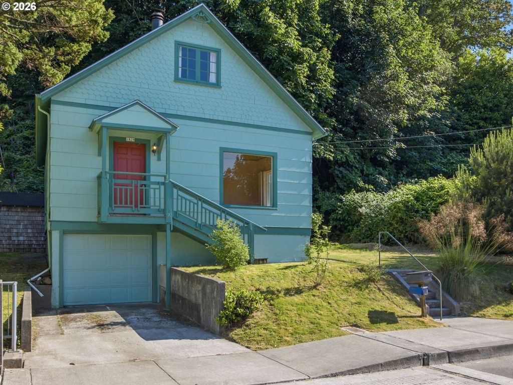 1829 IRVING Ave, Astoria, OR 97103