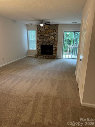 6311 Windsor Gate Lane, Charlotte, NC 28215