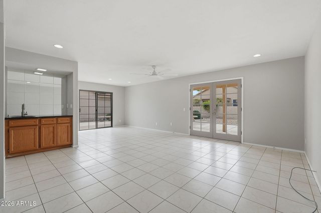 25826 S GREENCASTLE Drive, Sun Lakes, AZ 85248