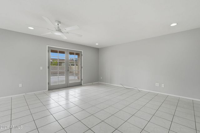 25826 S GREENCASTLE Drive, Sun Lakes, AZ 85248