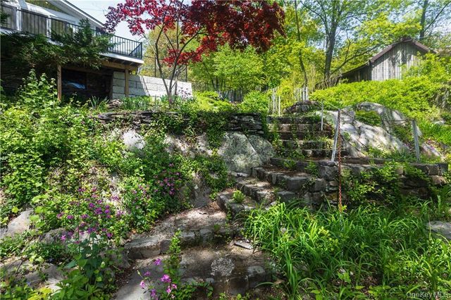 44 Lake Shore Road, Greenwood Lake, NY 10925