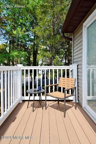 8 Colonial Court, Jackson, NJ 08527