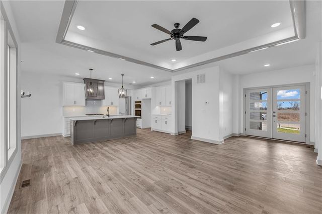 14033 S Landon Street, Olathe, KS 66061