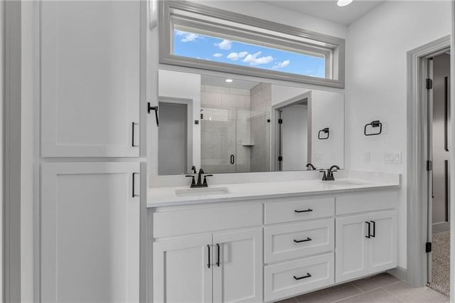 14033 S Landon Street, Olathe, KS 66061