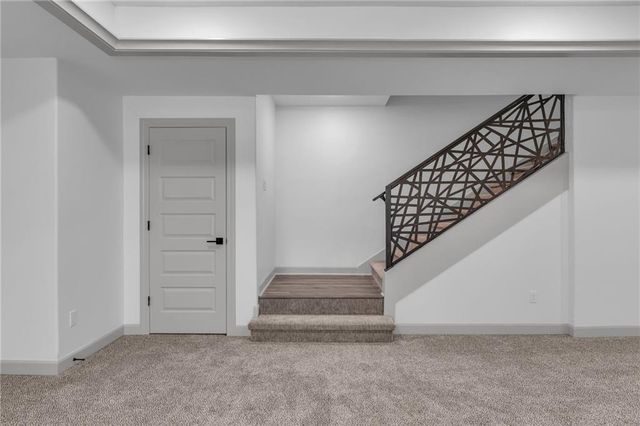 14033 S Landon Street, Olathe, KS 66061