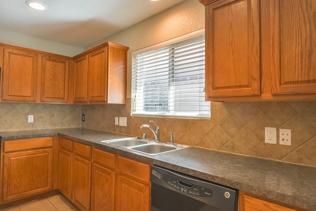 21115 Amber Crossing Drive, Richmond, TX 77406