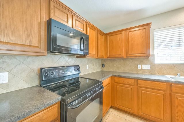 21115 Amber Crossing Drive, Richmond, TX 77406