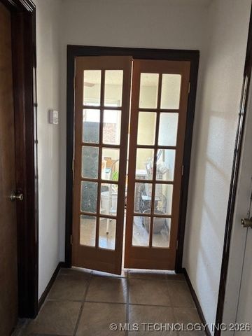 2911 E Augusta Avenue, Muskogee, OK 74403