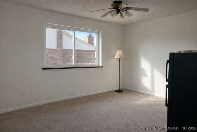 2911 E Augusta Avenue, Muskogee, OK 74403