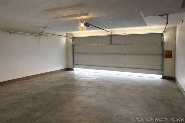 2911 E Augusta Avenue, Muskogee, OK 74403