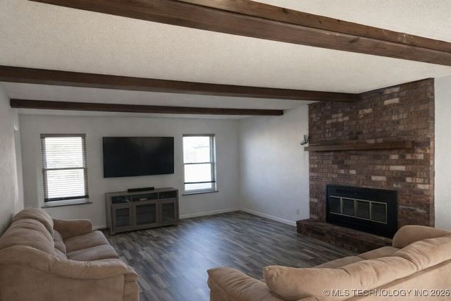 2911 E Augusta Avenue, Muskogee, OK 74403