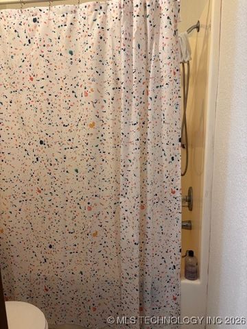 2911 E Augusta Avenue, Muskogee, OK 74403