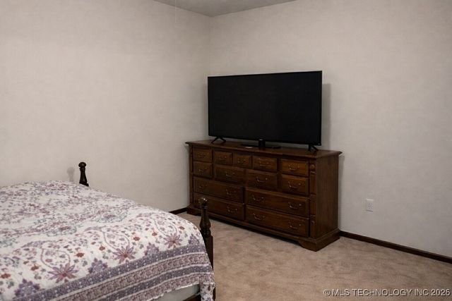 2911 E Augusta Avenue, Muskogee, OK 74403