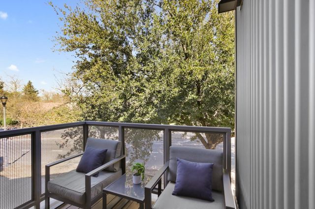 2746 5th St, Davis, CA 95618