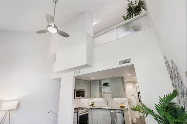 2746 5th St, Davis, CA 95618