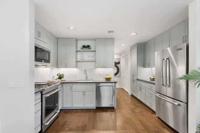 2746 5th St, Davis, CA 95618