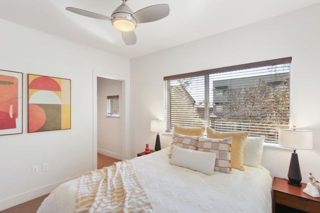 2746 5th St, Davis, CA 95618