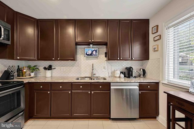 7844 MARCONI CT, Springfield, VA 22153