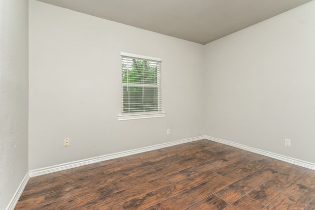 11517 Fernald Avenue, Dallas, TX 75218