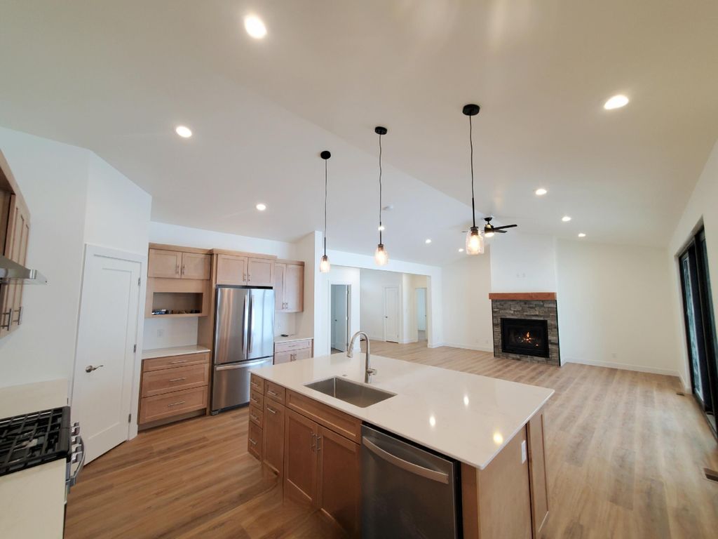 105 DIAMOND, LEWISTOWN, MT 59457, LEWISTOWN, MT Clearwater Properties