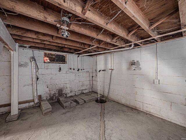 305 Brown Street, Mount Vernon, IN 47620