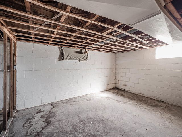 305 Brown Street, Mount Vernon, IN 47620