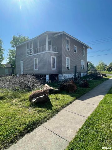 300 E COLLEGE Street, Carbondale, IL 62901