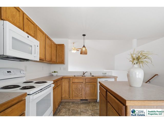 3005 Swan Point Ct, Evans, CO 80620