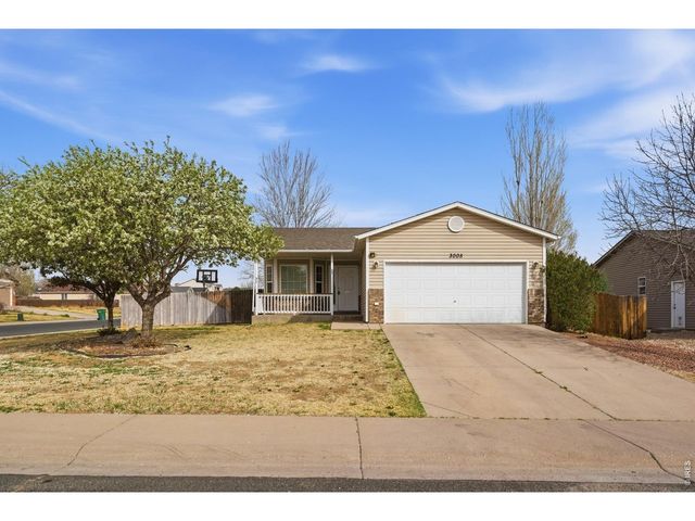 3005 Swan Point Ct, Evans, CO 80620