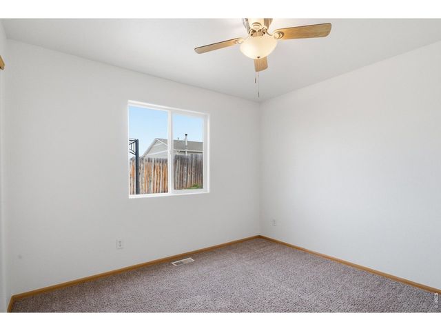 3005 Swan Point Ct, Evans, CO 80620