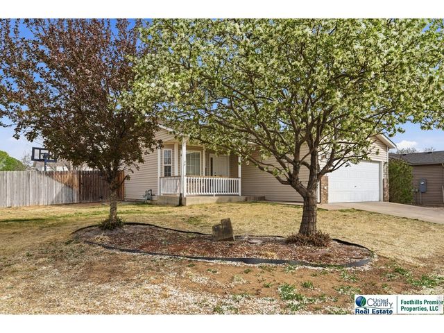 3005 Swan Point Ct, Evans, CO 80620
