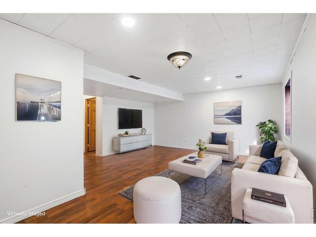 3005 Swan Point Ct, Evans, CO 80620