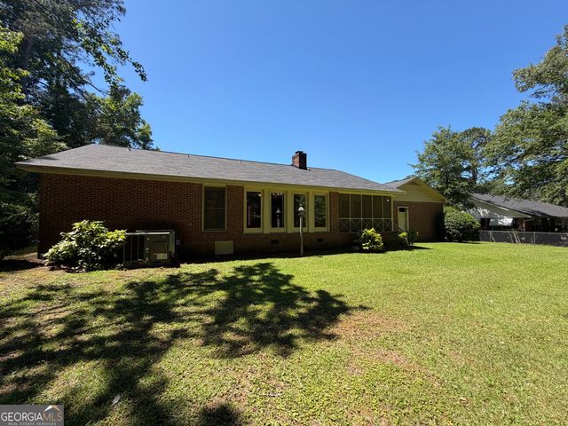 683 Chestnut Drive, Thomson, GA 30824
