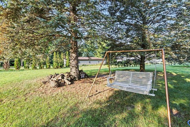 5385 Saint Joseph Avenue, Stevensville, MI 49127